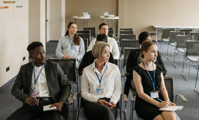 Impulsione sua Carreira em Consolação: Oportunidades de Networking e Desenvolvimento Profissional