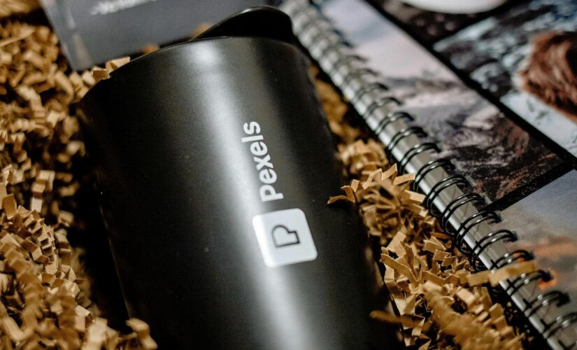 Canecas Personalizadas: Ideias Criativas para Presentear Profissionais e Impulsionar sua Carreira