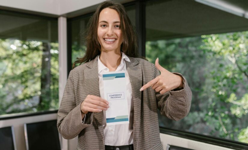 Impulsione sua Carreira com Dicas de Educação Contínua e Networking Profissional