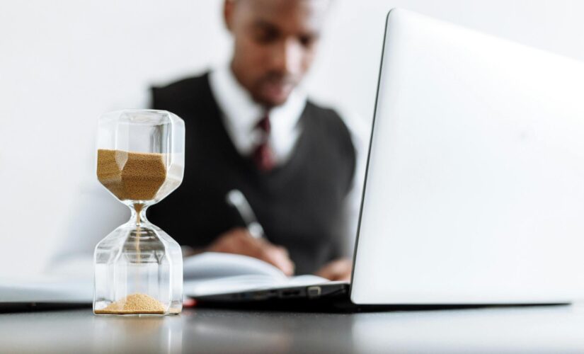 Dicas de Carreira para Sucesso no Mercado de Trabalho Jurídico