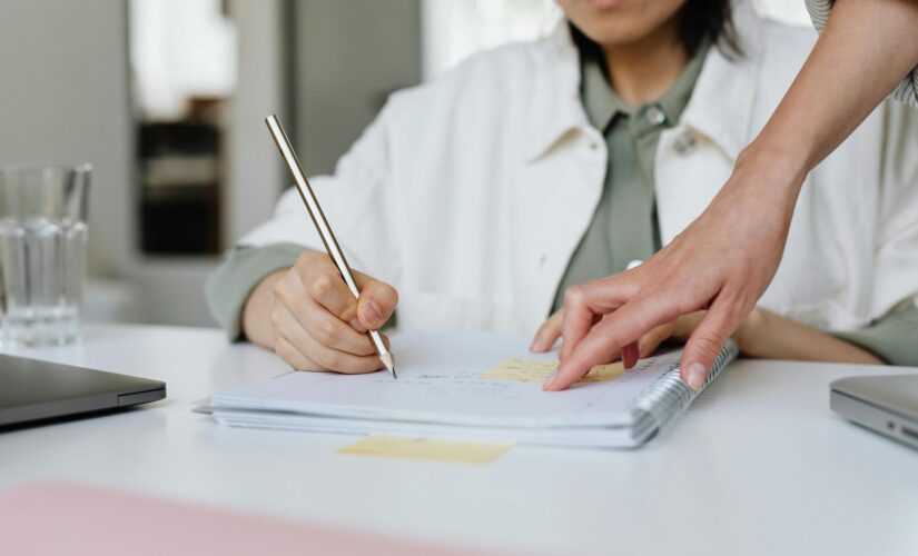 Potencialize sua Carreira com Cursos Técnicos: Dicas para Empregabilidade e Desenvolvimento Profissional