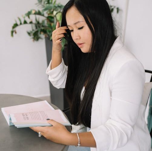 Como Integrar Educação e Segurança em Negócios para o Desenvolvimento Pessoal