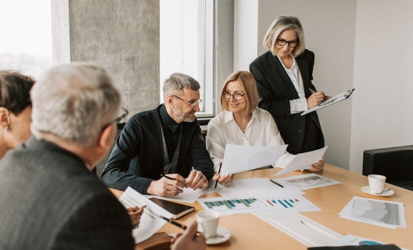Gestão financeira para biomédicos: conectando negócios, educação e bem-estar