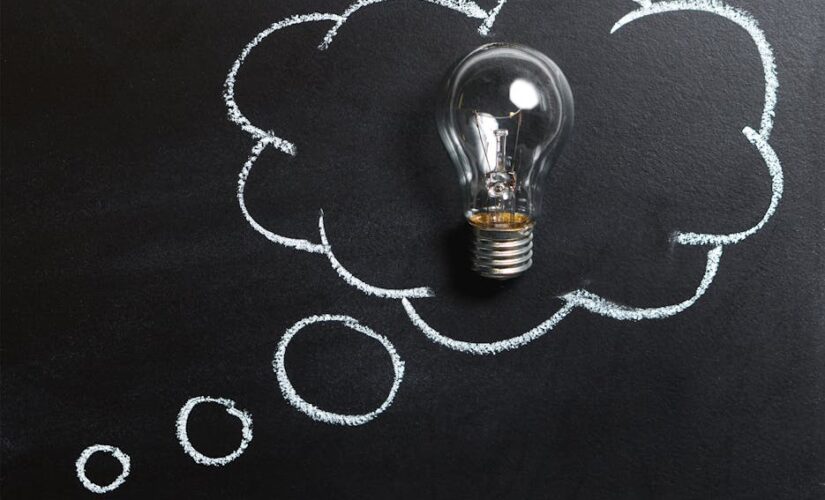 Demanda Elétrica para Negócios e Educação