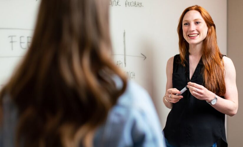 Gestão de Serviços Residenciais: Educação, Desenvolvimento Pessoal e Empreendedorismo para Casas e Decoração