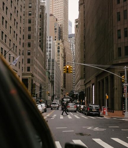 Educação, Finanças e Desenvolvimento Pessoal Impulsionando Negócios no Setor Automotivo