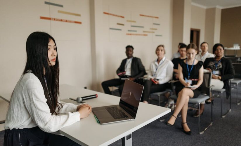 Sinergias entre Educação, Empreendedorismo e Tecnologia: como IPTV impulsiona negócios e aprendizado