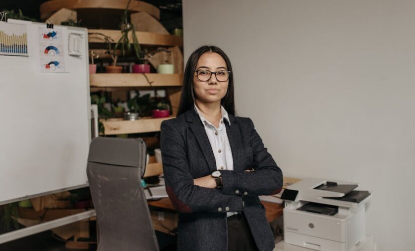 Como a Tecnologia Transforma Negócios e Educação em Tempos Modernos